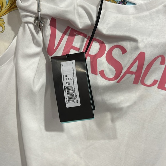 Versace butterflies logo top with Medusa pin - Picture 9 of 10
